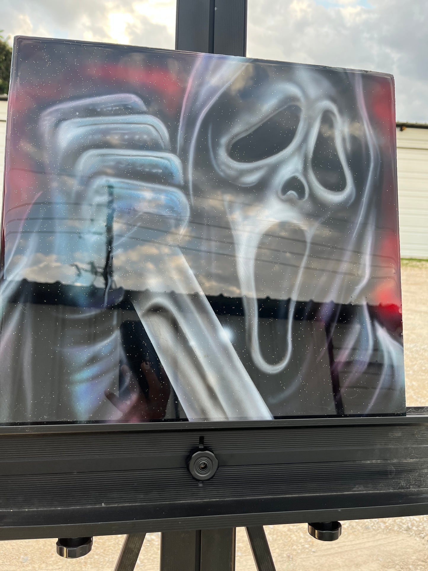 Scream knife